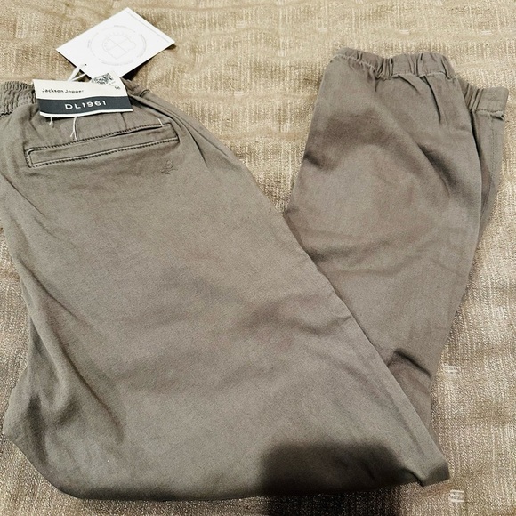 Boys DL jeans - Picture 1 of 9